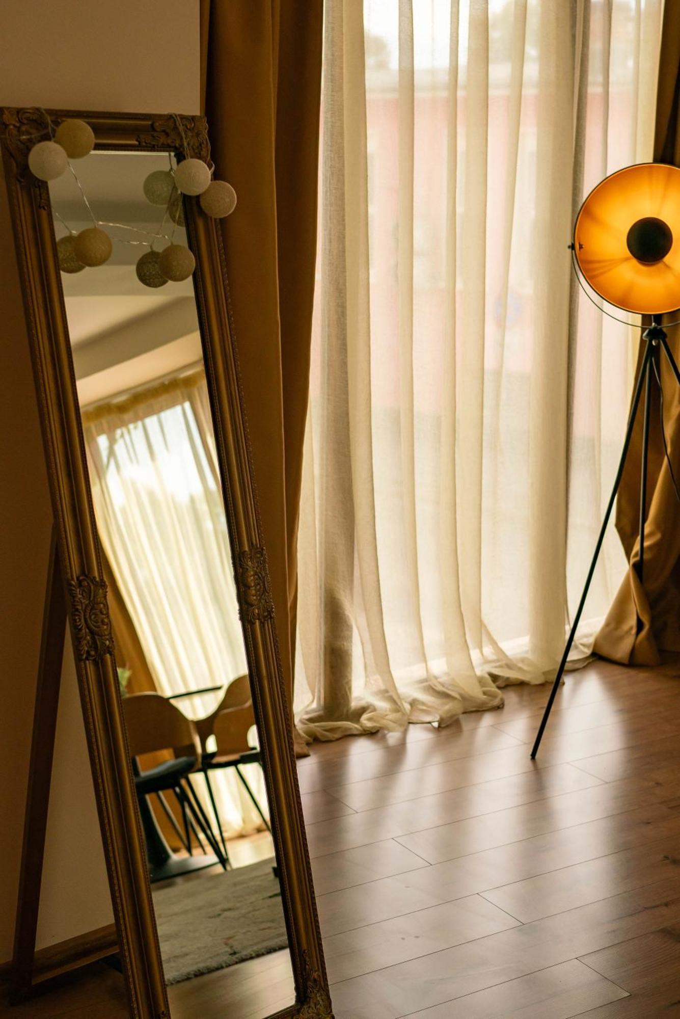 Cozy Studio With French Windows, Mrenicov Plovdiv Exterior photo